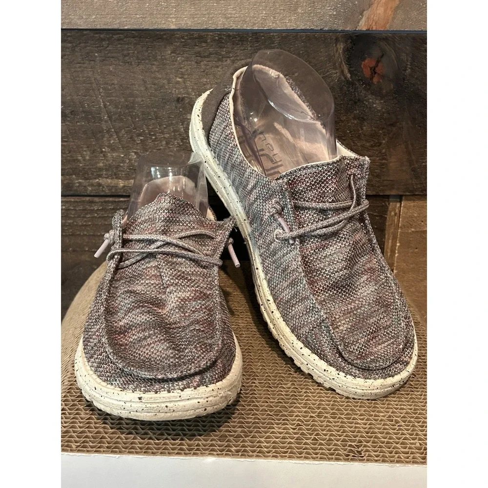 Women's Hey Dude Wendy Sox Antique Rose‎ Shoes, Size 9